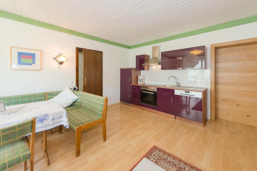 Gastehaus Soldanella Otel Ramsau am Dachstein Oda fotoğraf